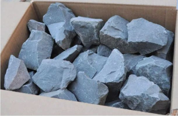 Камень для саун Талькохлорит обвалованный Карелия (коробка 20кг) (50-90)